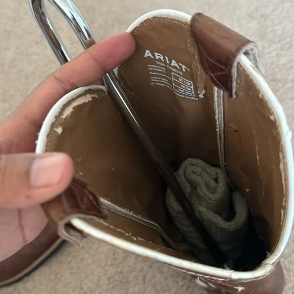 Ariat floral boots 7.5 - Picture 7 of 7